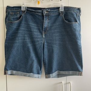 Old navy shorts 20